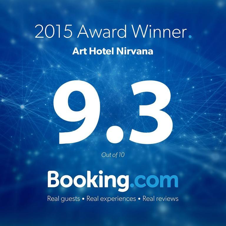 Familly Art Hotel Nirvana シュメン エクステリア 写真